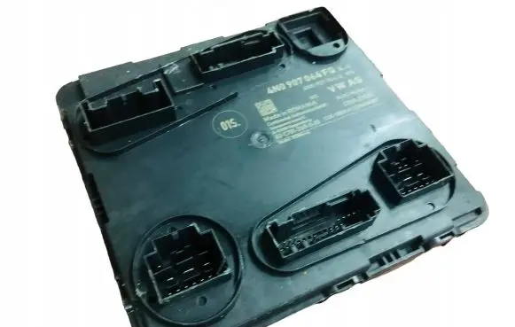 Audi A8 S8 D5 Comfort/convenience module 4N0907064FQ