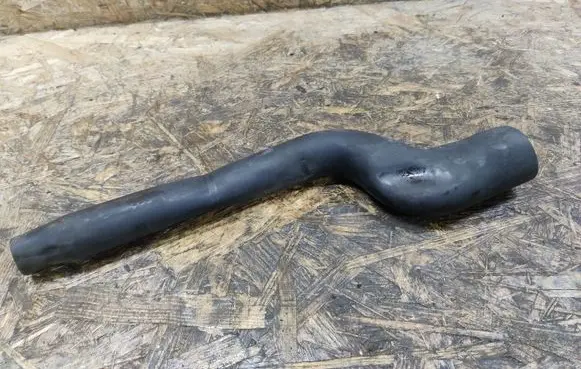 Jaguar XJS Rain gutter 