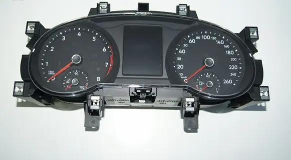 Volkswagen Tiguan Speedometer (instrument cluster) 5NA920750B