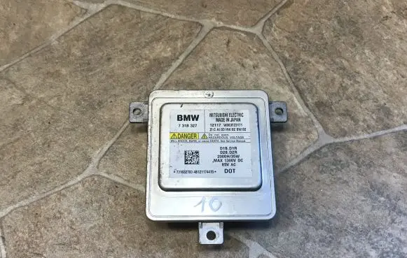 BMW 5 F10 F11 Xenon control unit/module 7318327
