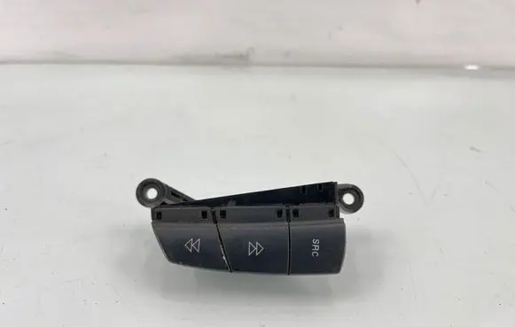 Peugeot Boxer Steering wheel buttons/switches 61806391F