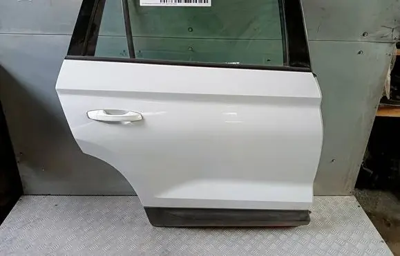 Skoda Kodiaq Rear door M016T020