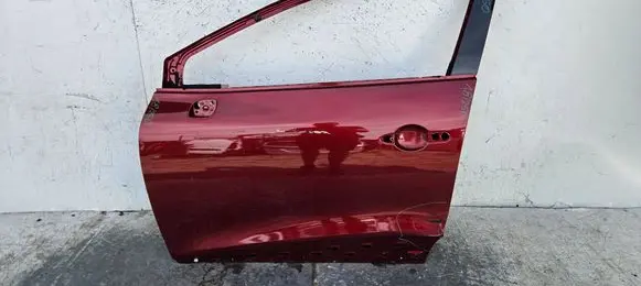 Renault Clio IV Front door 