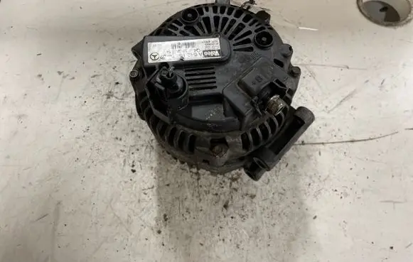 Mercedes-Benz E W211 Generator/alternator A6421540402 2543289B 107047627
