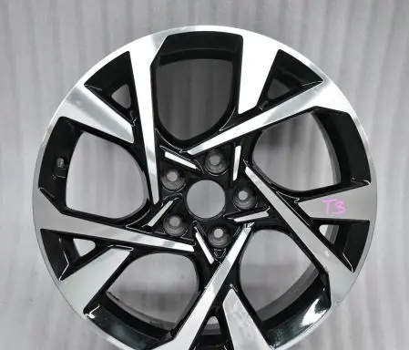 Hyundai Kona I R18 alloy rim 