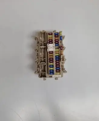 Nissan Qashqai Fuse module 4EB0A