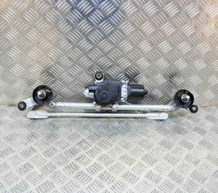 Nissan Qashqai Front wiper linkage and motor C118A 9Y10
