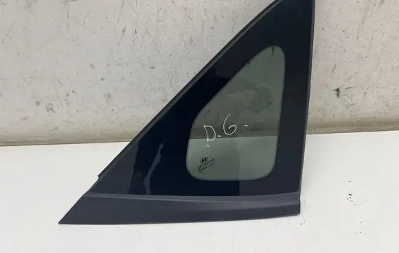 Hyundai Kona II Rear side window 87820HFO