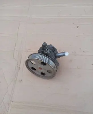 Seat Exeo (3R) Power steering pump 06b145255