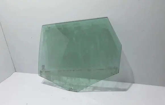 Volvo S90, V90 Rear door window glass 32244959