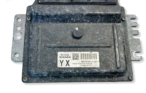 Nissan Micra Engine control unit/module MEC32040