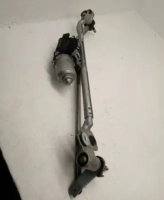 BMW X5 F15 Front wiper linkage and motor 7292654