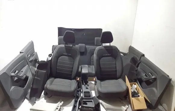 Dacia Duster II Interior set 