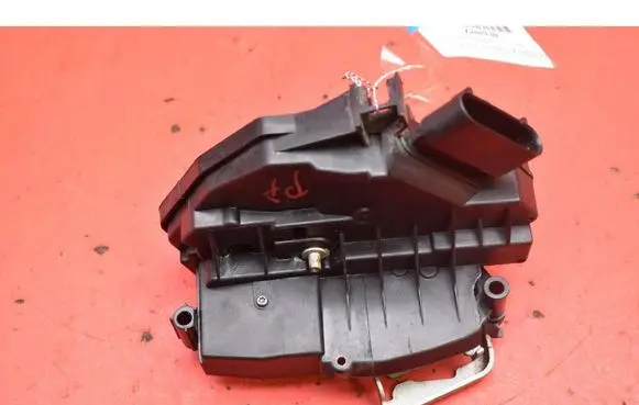 Ford Mondeo MK I Front door lock AE8A5421812BH