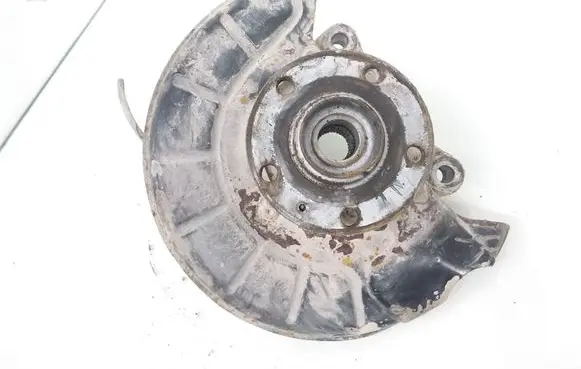 Volkswagen PASSAT B6 Front wheel hub spindle knuckle 3C0407258G