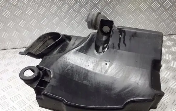 Ford Focus C-MAX Air filter cleaner box bracket assembly 3M51-9F763NA