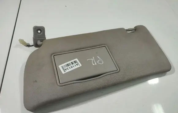 Nissan Pathfinder R51 Sun visor