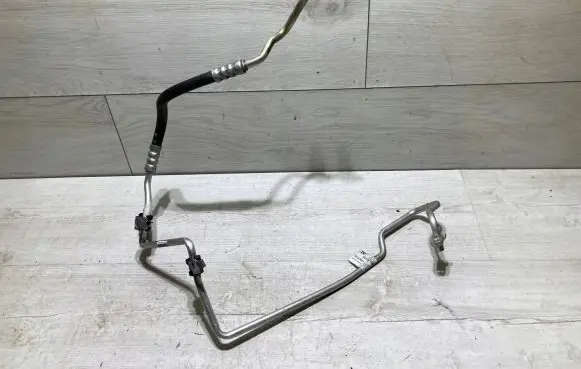 Renault Twingo III Air conditioning (A/C) pipe/hose 924408973R