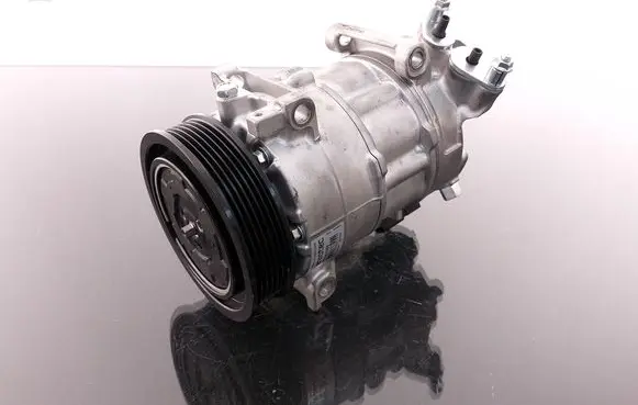 Peugeot 5008 Air conditioning (A/C) compressor (pump) 9671216780 KTT090356