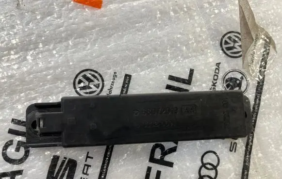 Dodge Challenger Keyless (KESSY) go control unit/module 68073019AA 68073019