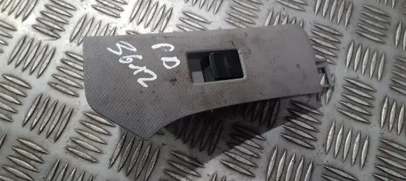 Toyota Yaris Electric window control switch 742320d090 74232-0d090