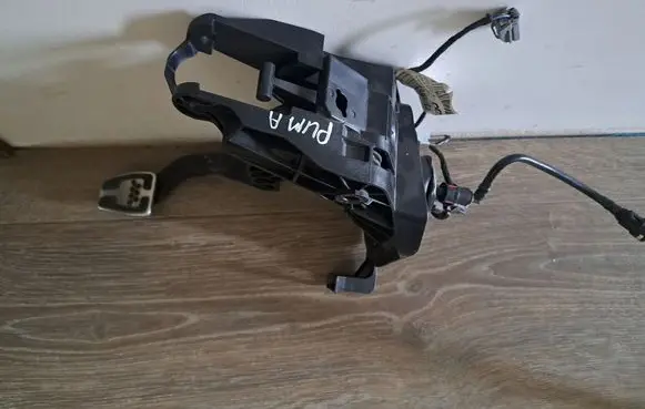 Ford Puma Brake pedal L1TC7B633D1B