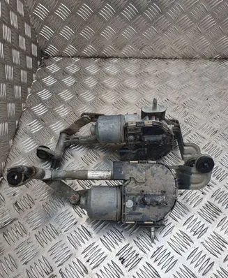 Volkswagen Golf Plus Wiper motor 5M0955120 0390241780 0504033