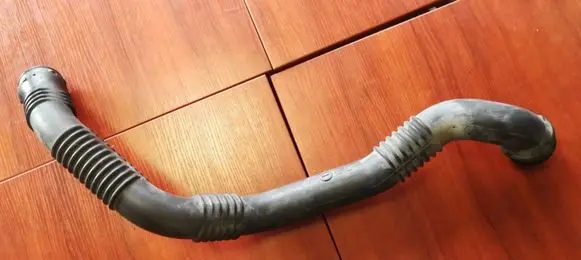Mercedes-Benz A W169 Intercooler hose/pipe A1695200401
