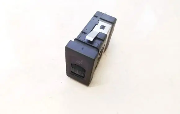 Volkswagen PASSAT B5 Seat heating switch 3b0963563c