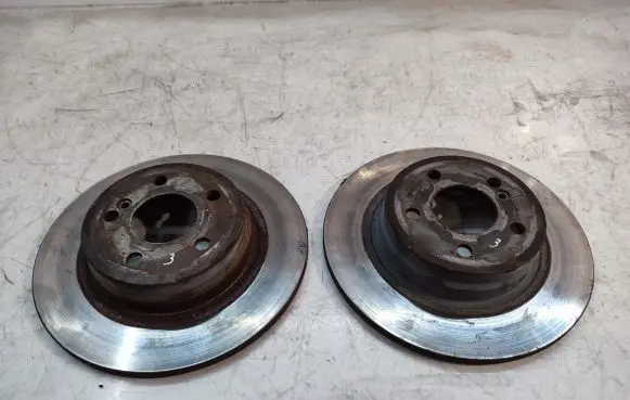 Mercedes-Benz E C207 W207 Rear brake disc