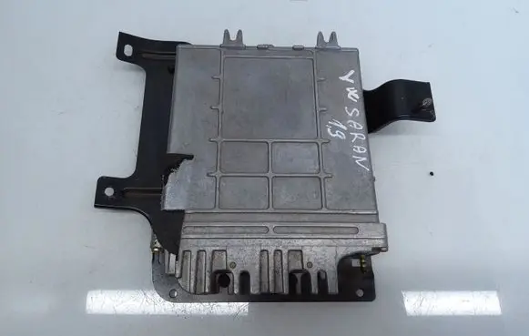 Volkswagen Sharan Engine control unit/module 0122E599