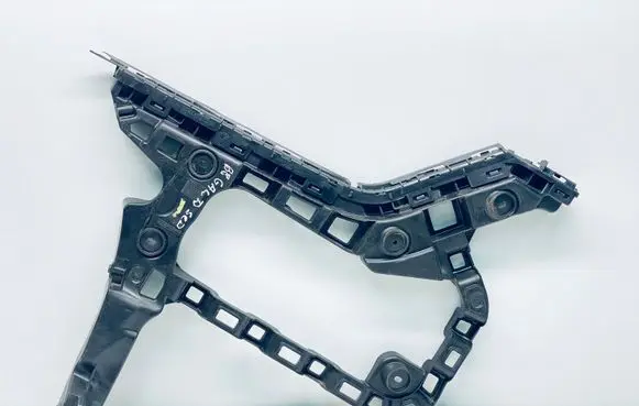 Volkswagen PASSAT B8 Bumper support mounting bracket corner 3G5807356A 3G5807376A 3G5807394