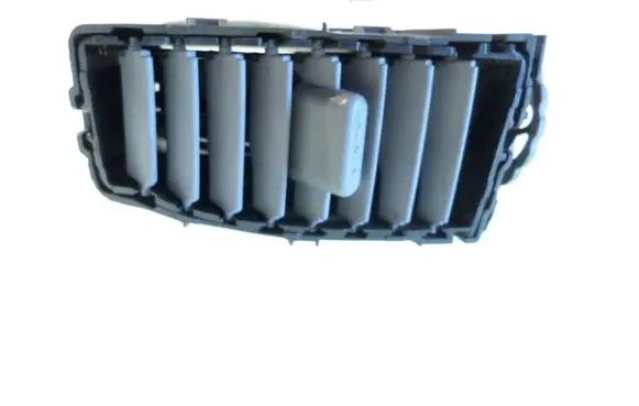 Nissan Micra Dash center air vent grill 68751 01016102