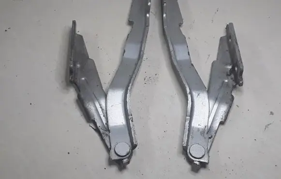 Fiat Ulysse Engine bonnet/hood hinges 72411G 72412D