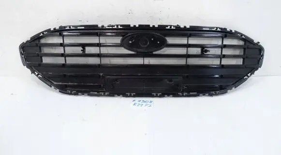 Ford Fiesta ACC Distronic radar sensor grill/trim 