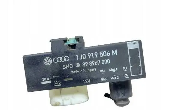 Volkswagen Polo Coolant fan relay 1J0919506M 898967000