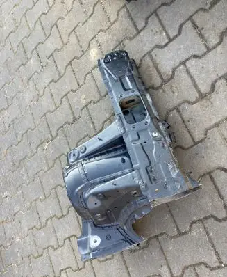Front quarter panel