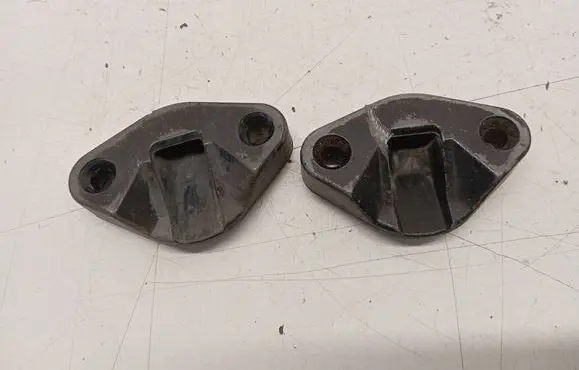 Volkswagen Multivan T4 Sliding door lock loop/hook striker 701843667