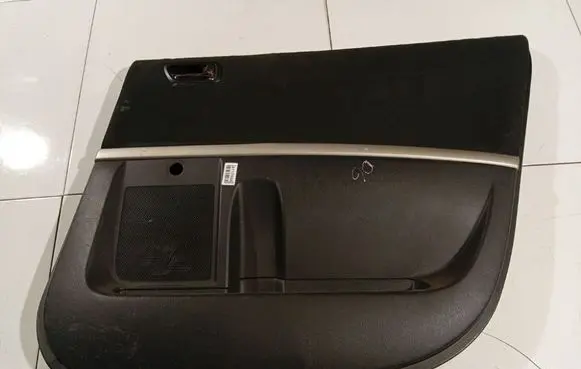 Toyota Corolla Verso AR10 Rear door card panel trim 
