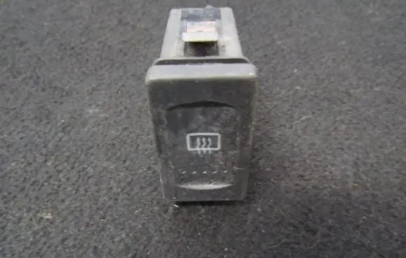 Windscreen/window heater switch