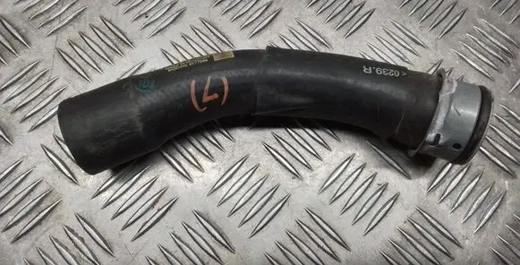 Air intake hose/pipe