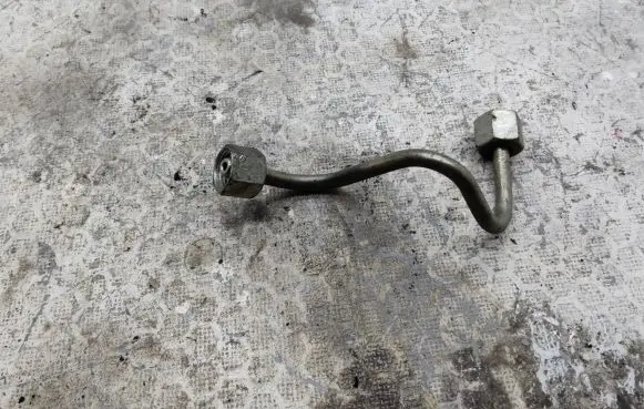 Chevrolet Captiva Fuel line pipe