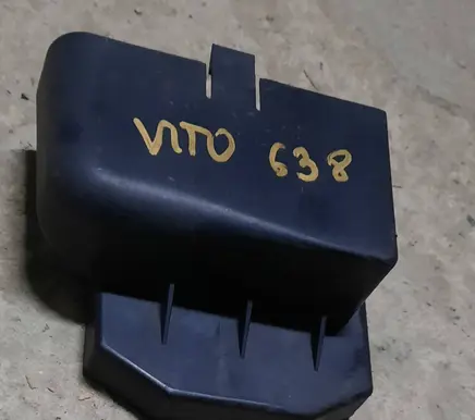 Mercedes-Benz Vito Viano W638 Other engine bay part A6385450283