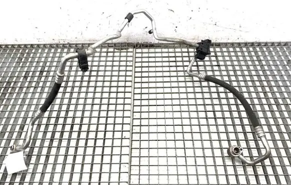 Air conditioning (A/C) pipe/hose