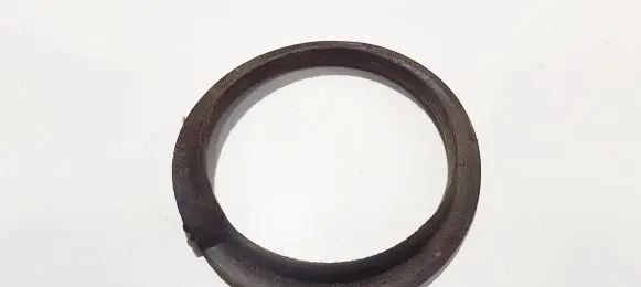 BMW 5 E34 Front coil spring rubber mount 1128523
