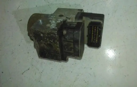 Ford Mondeo MK II ABS Pump 255870570065