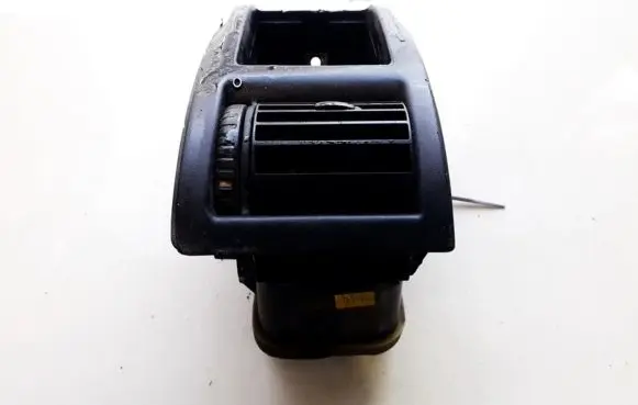 Opel Astra G Dash center air vent grill C080598