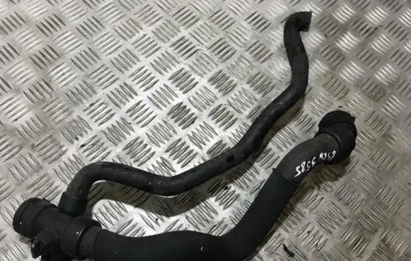 Audi A4 S4 B6 8E 8H Engine coolant pipe/hose 8e0121049c
