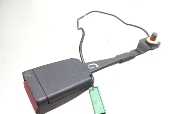 Volvo V60 Front seatbelt buckle 31436950