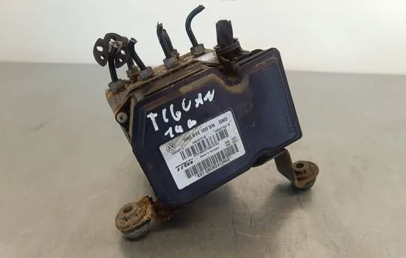 Volkswagen Tiguan ABS Pump 5N0614109BN 54086751B 18808810